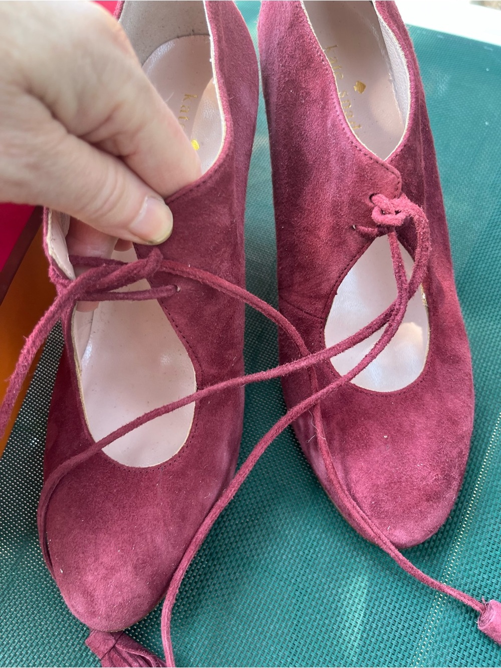 kate spade Burgundy Suede Lace-Up heels sz 6, like new with box